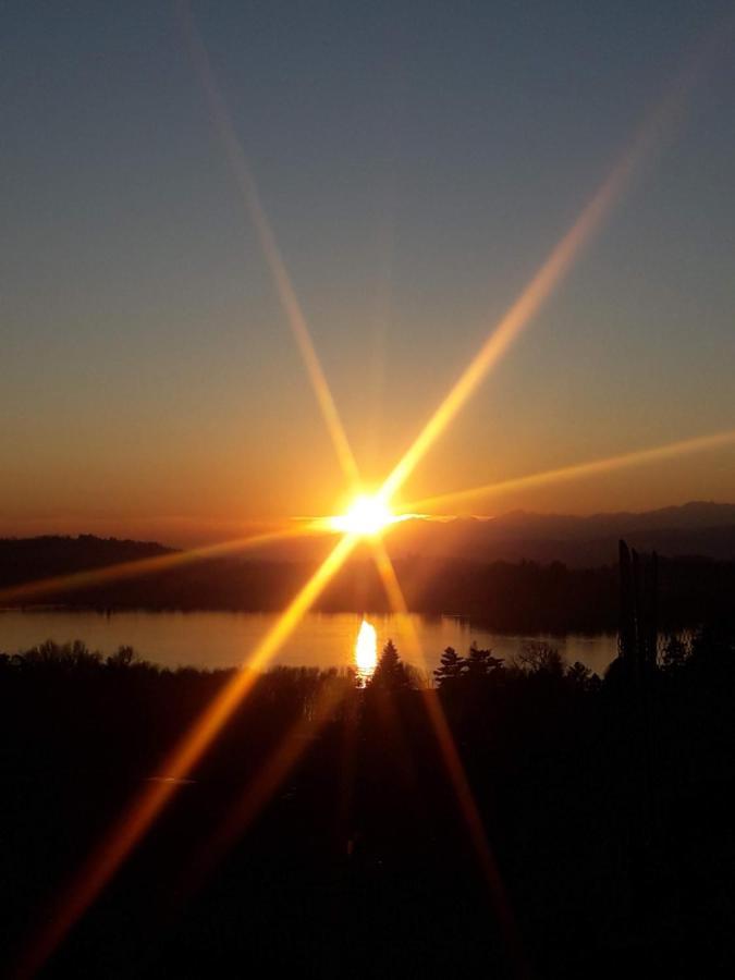Tramonto Al Lago Lejlighed Gavirate Eksteriør billede