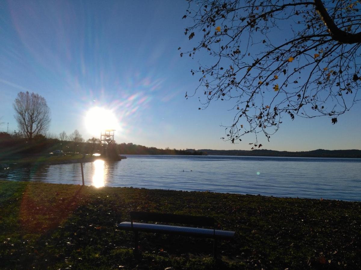 Tramonto Al Lago Lejlighed Gavirate Eksteriør billede