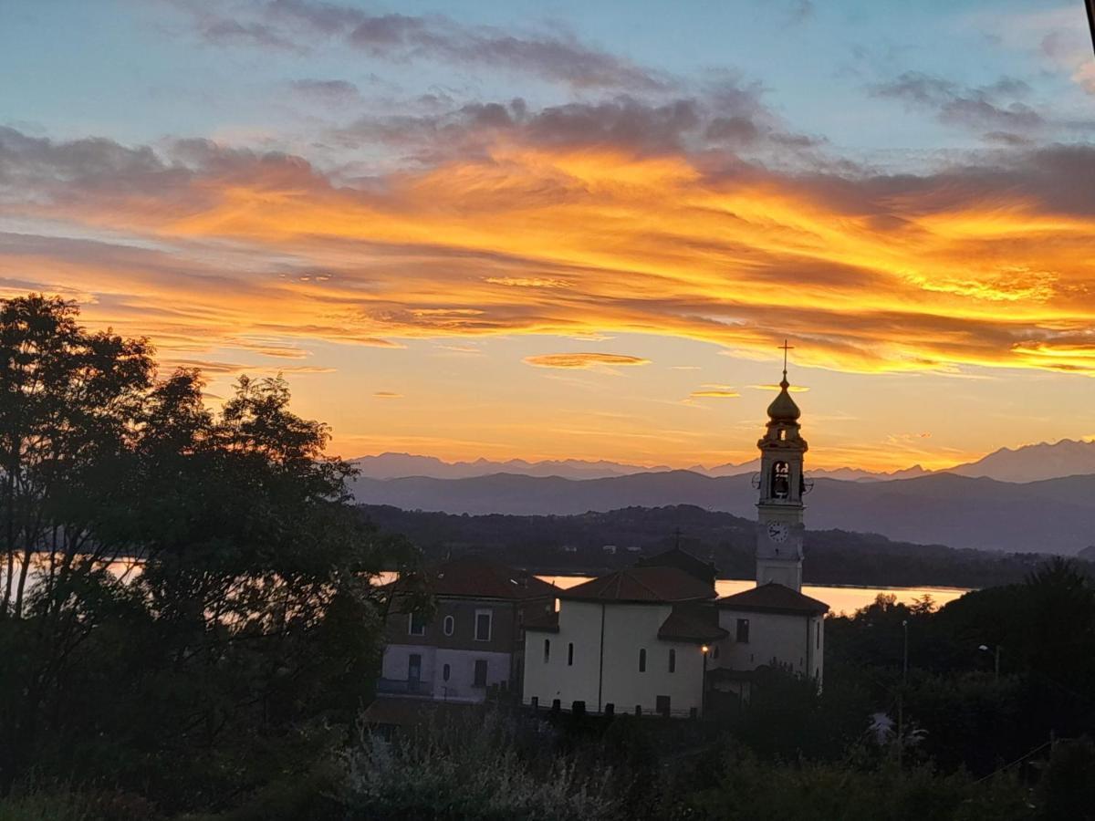 Tramonto Al Lago Lejlighed Gavirate Eksteriør billede